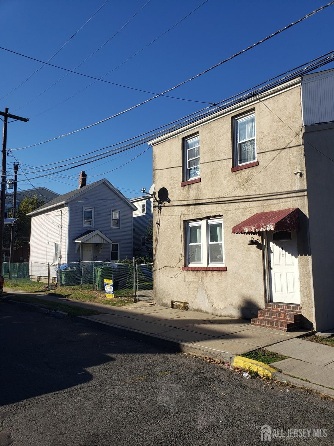 376 Stanford Street