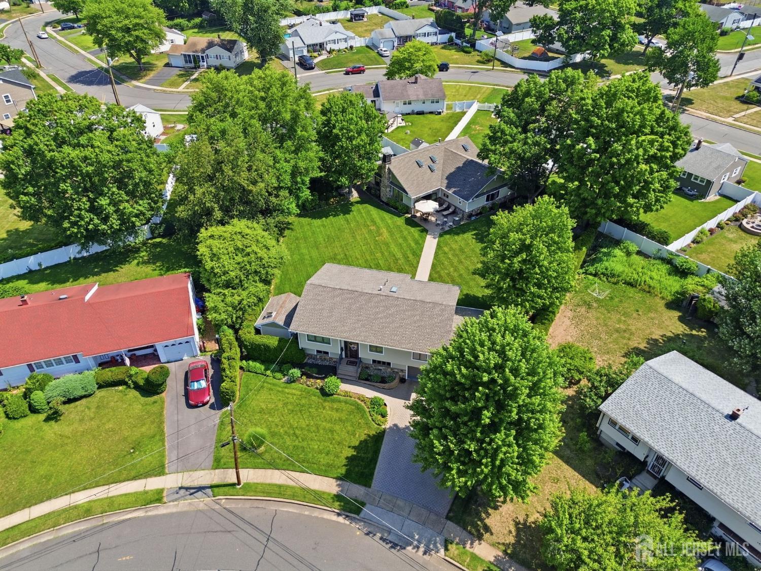 1453 Tooz Place