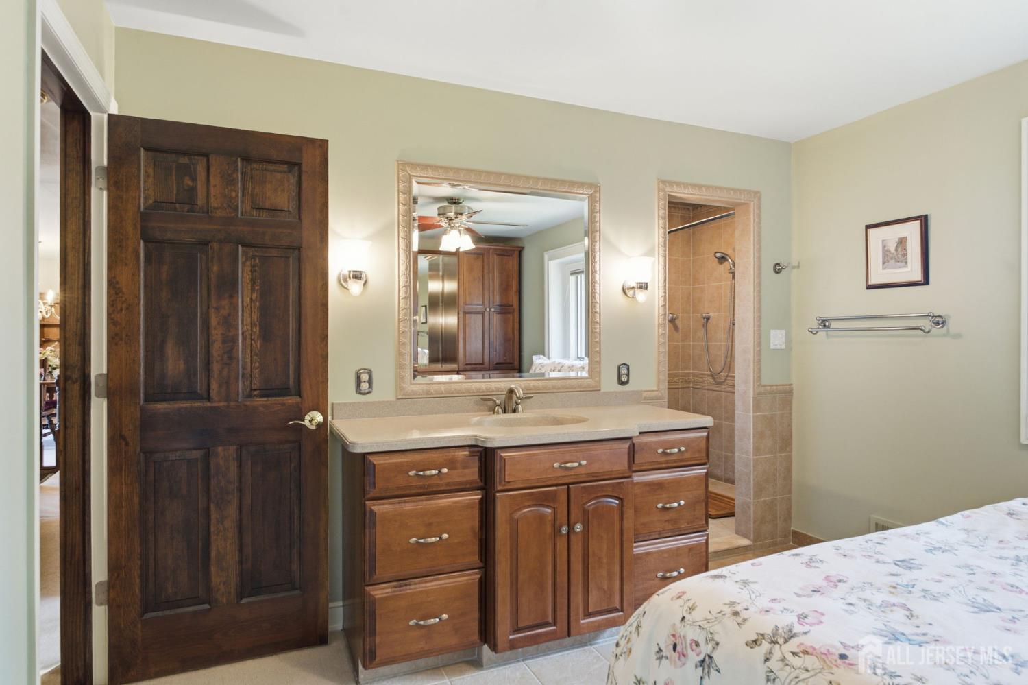 1453 Tooz Place