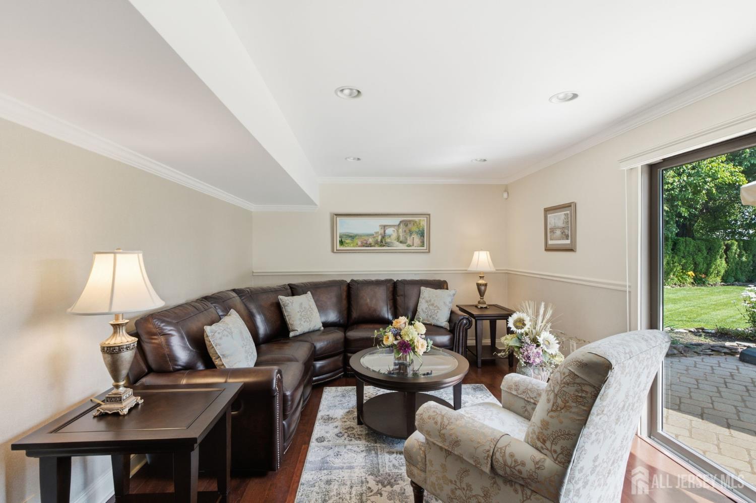1453 Tooz Place