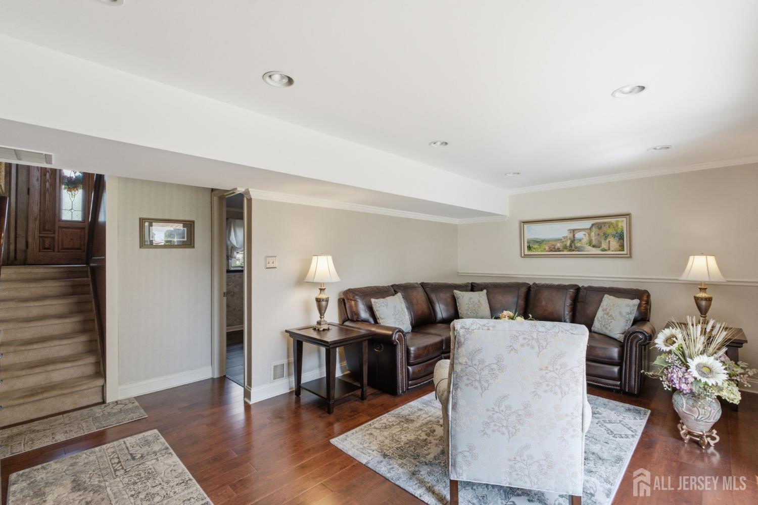 1453 Tooz Place