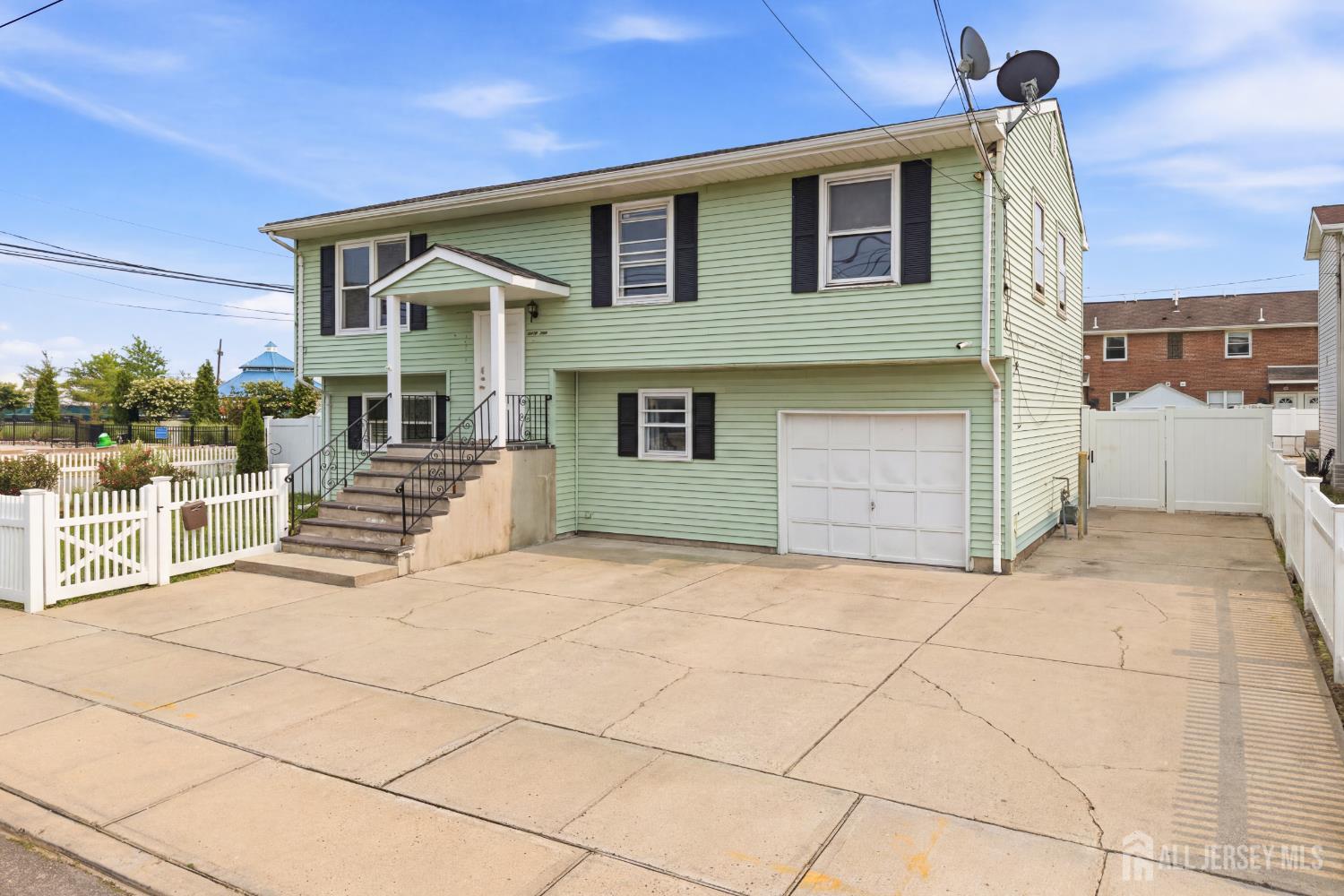 42 Mercer Street