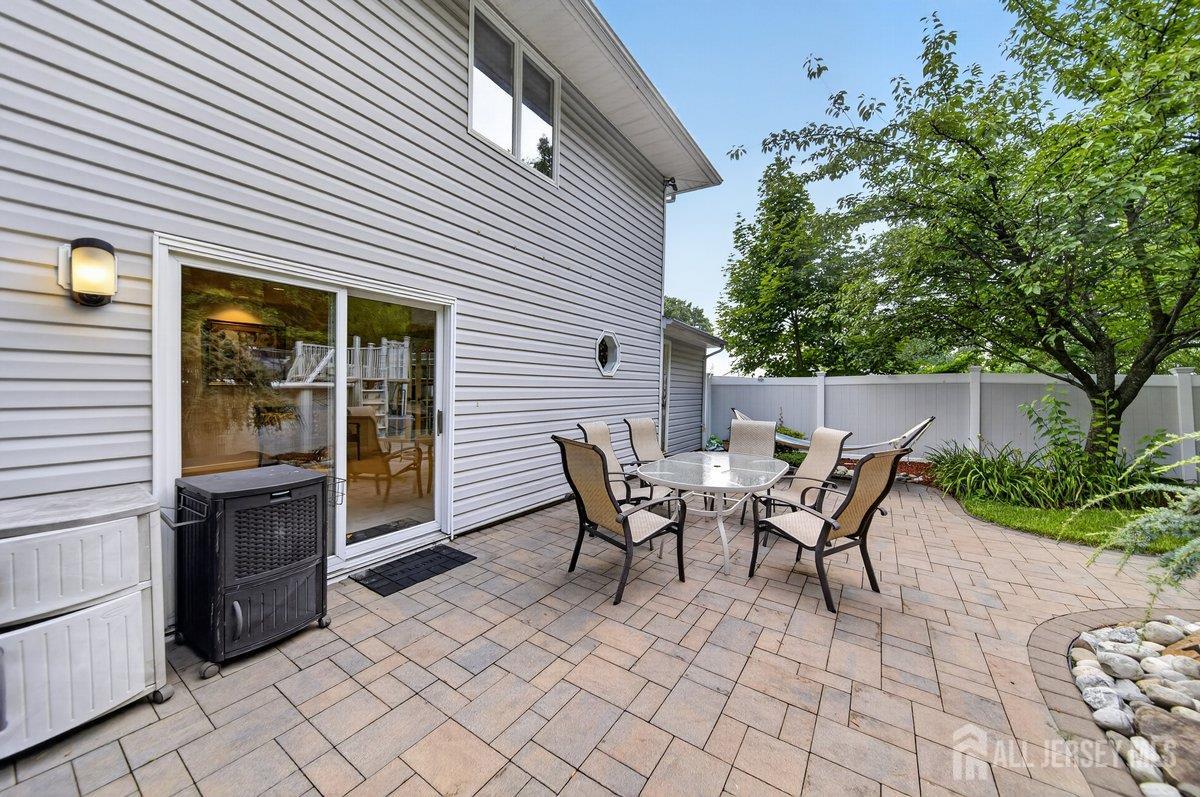 5 Ridge Road