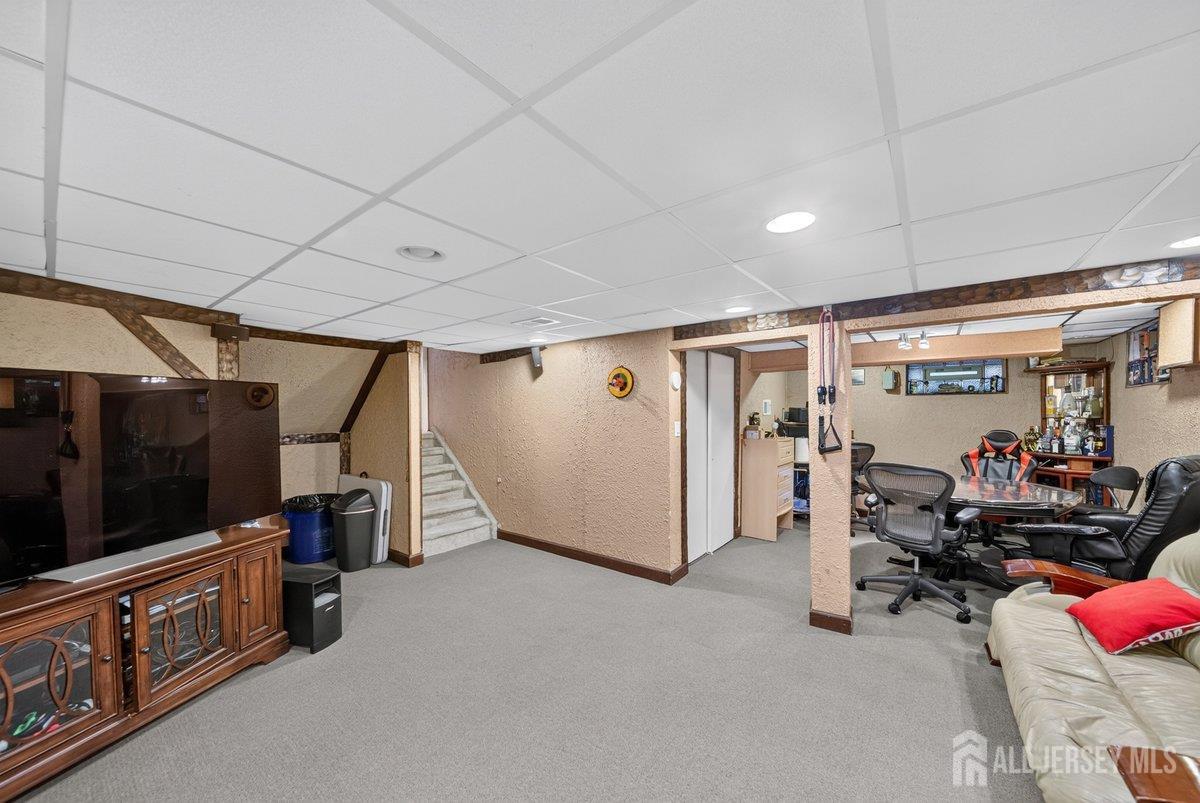 5 Ridge Road