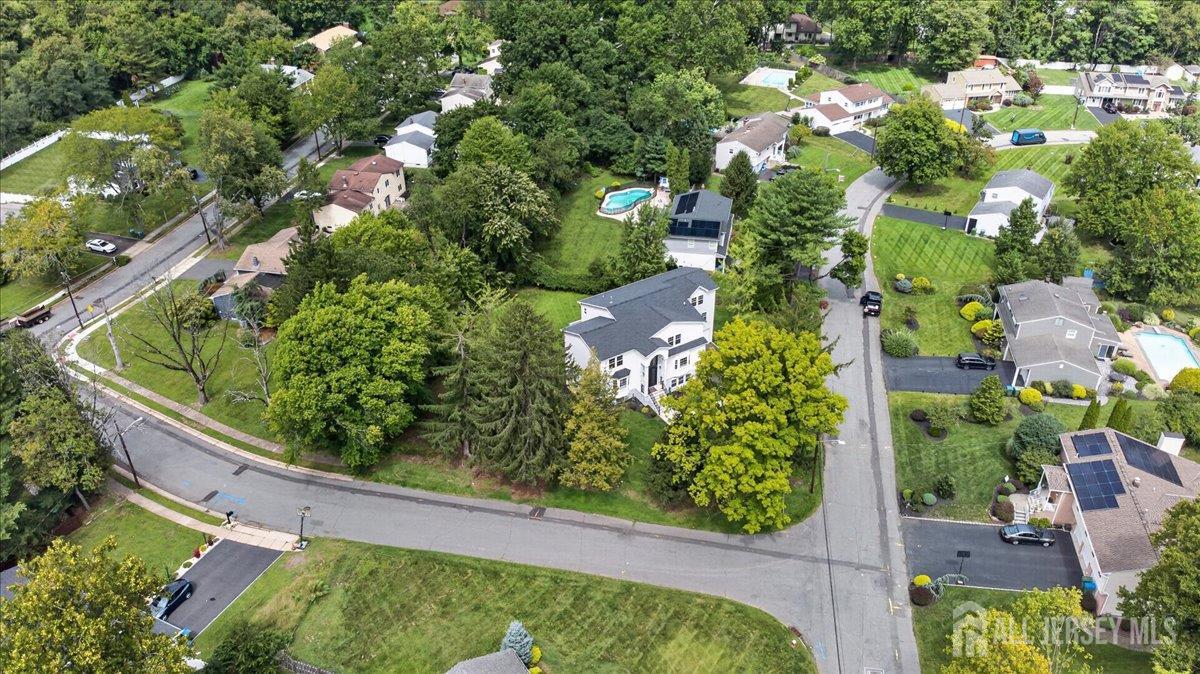 22 Mary Ellen Drive