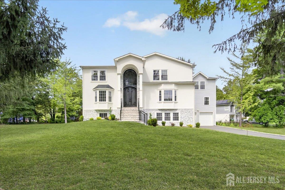 22 Mary Ellen Drive