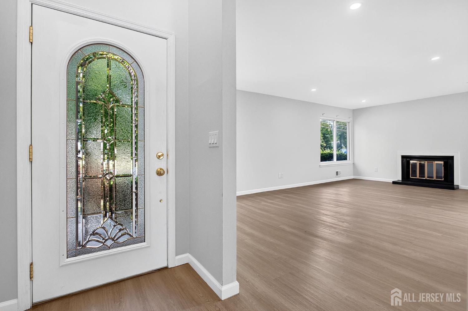 210 Oak Tree Avenue