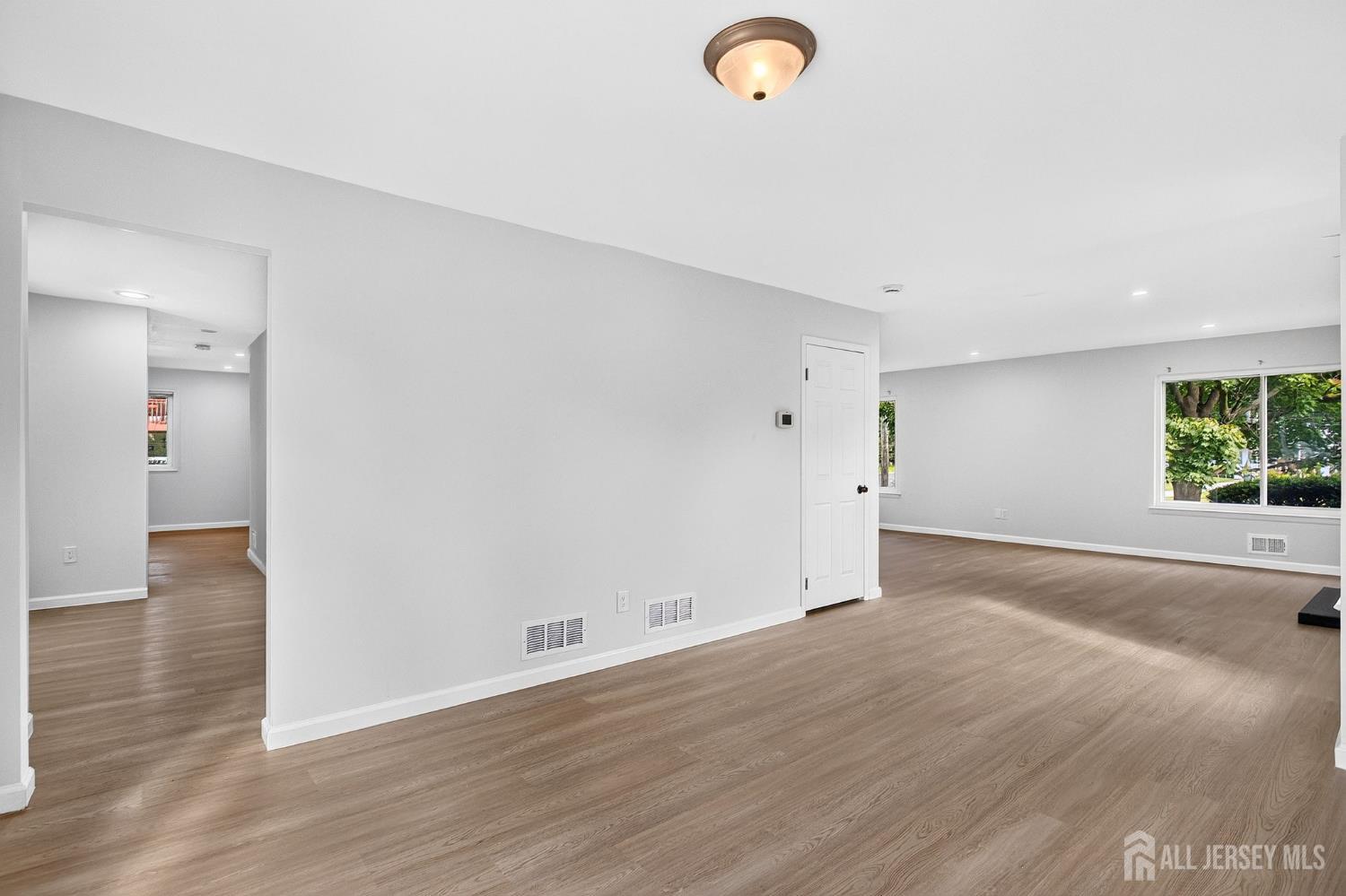 210 Oak Tree Avenue