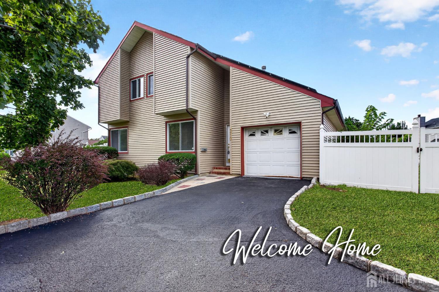 210 Oak Tree Avenue