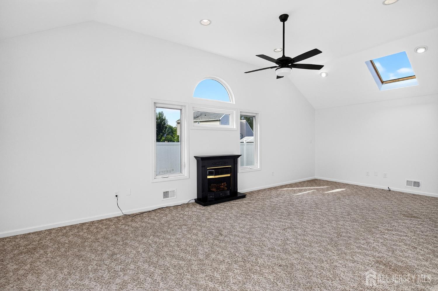 210 Oak Tree Avenue