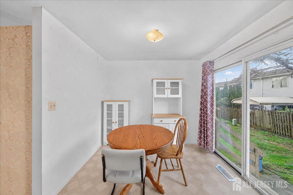 38 Deerfield Lane