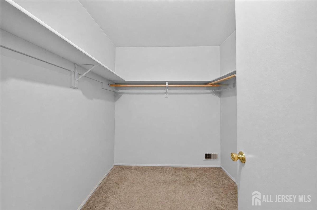 38 Deerfield Lane
