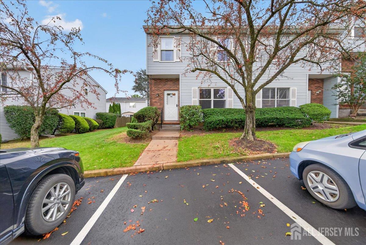 38 Deerfield Lane