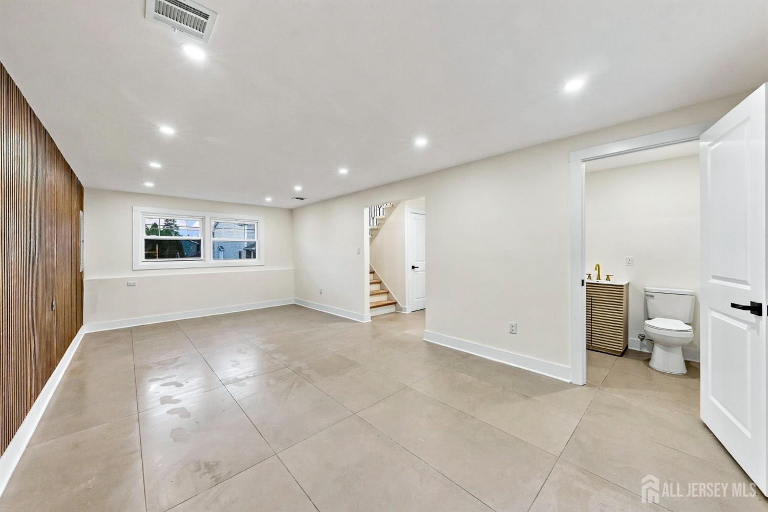1393 Cornell Place