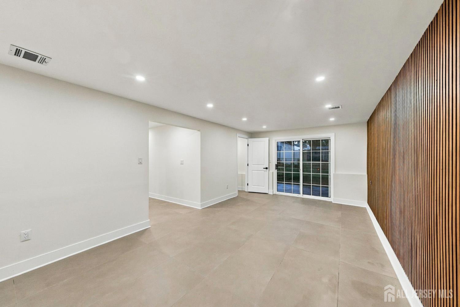 1393 Cornell Place