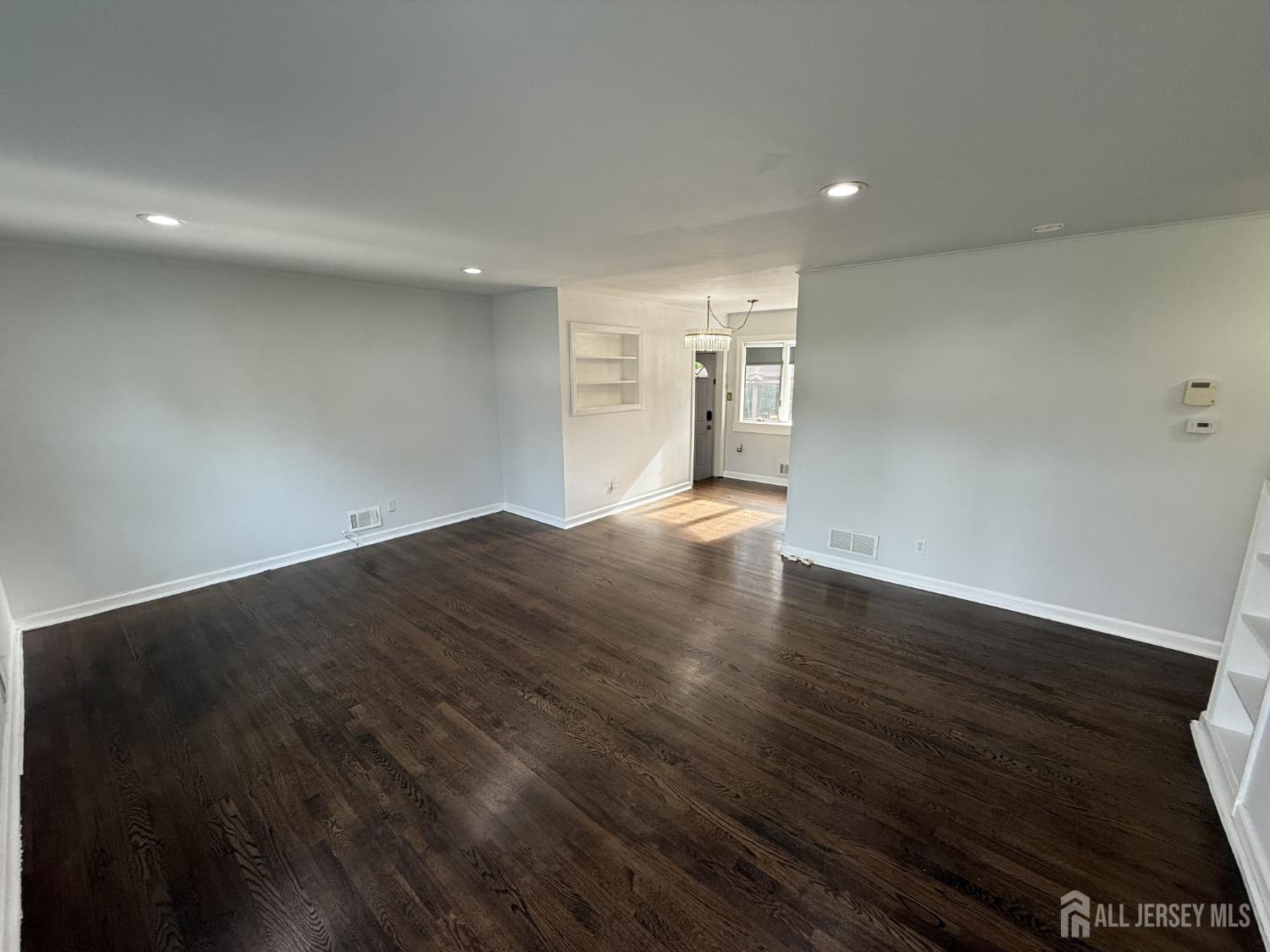 35 Maplewood Avenue