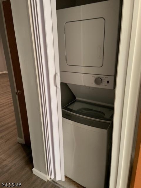 1702 Edison Glen Ter