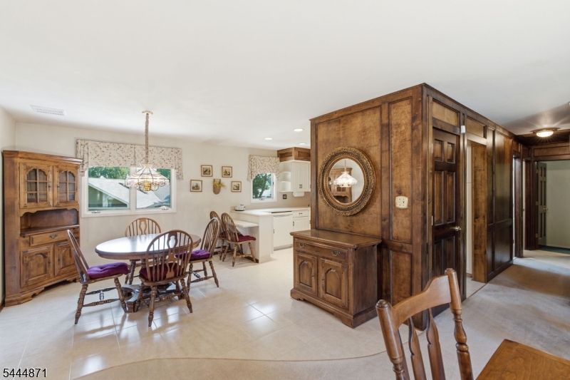 1453 Tooz Pl
