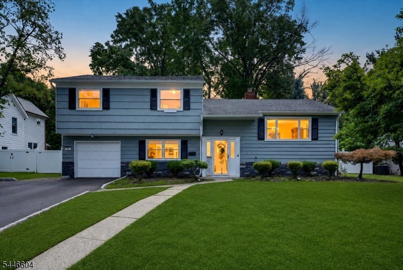 105 Summit Ct