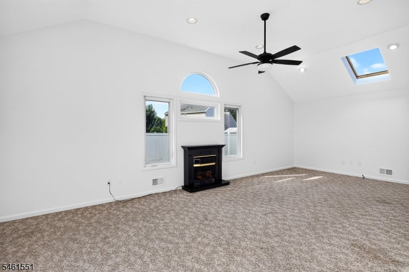 210 Oak Tree Ave