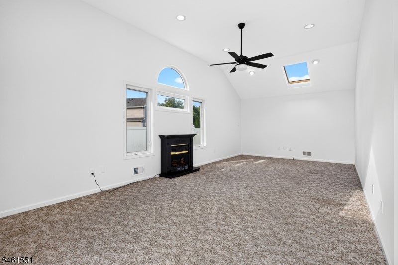 210 Oak Tree Ave