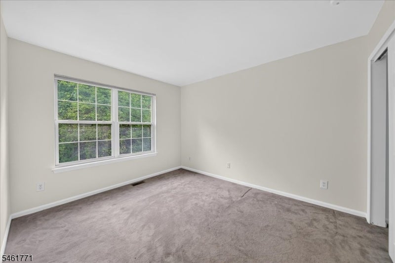 58 Windsong Cir