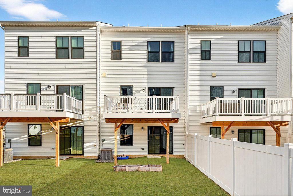 39 SAGE WAY
