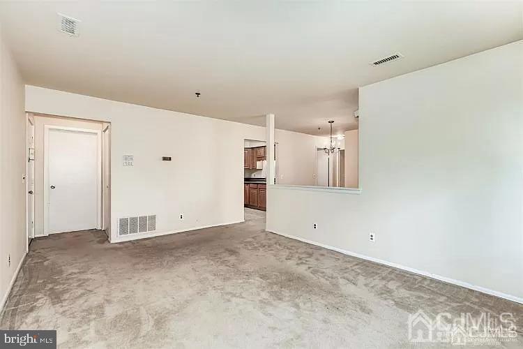 1307 SAYRE DRIVE