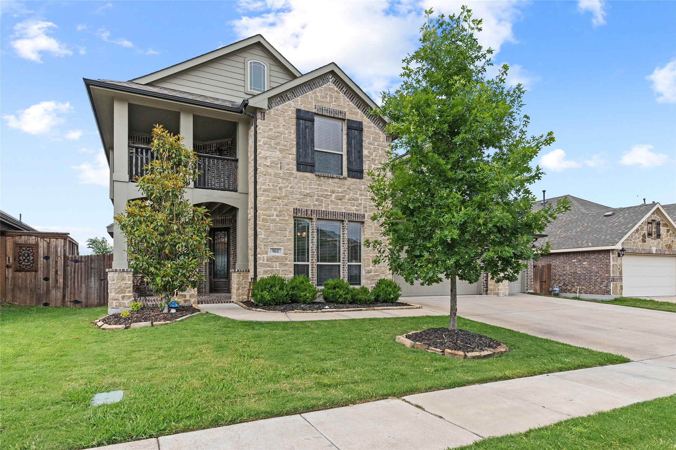 961 Mangrove Drive