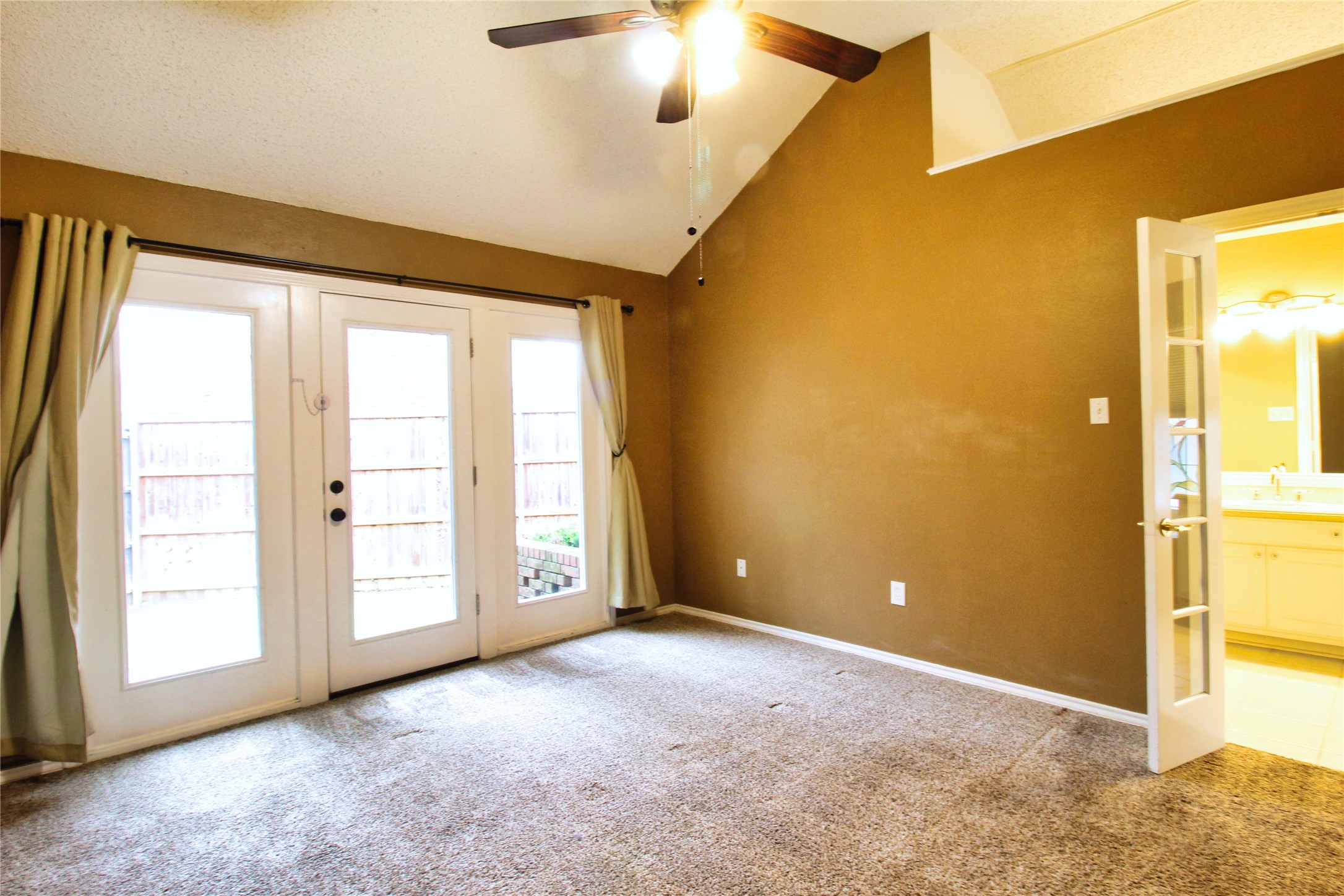 5505 Eagle Rock Road