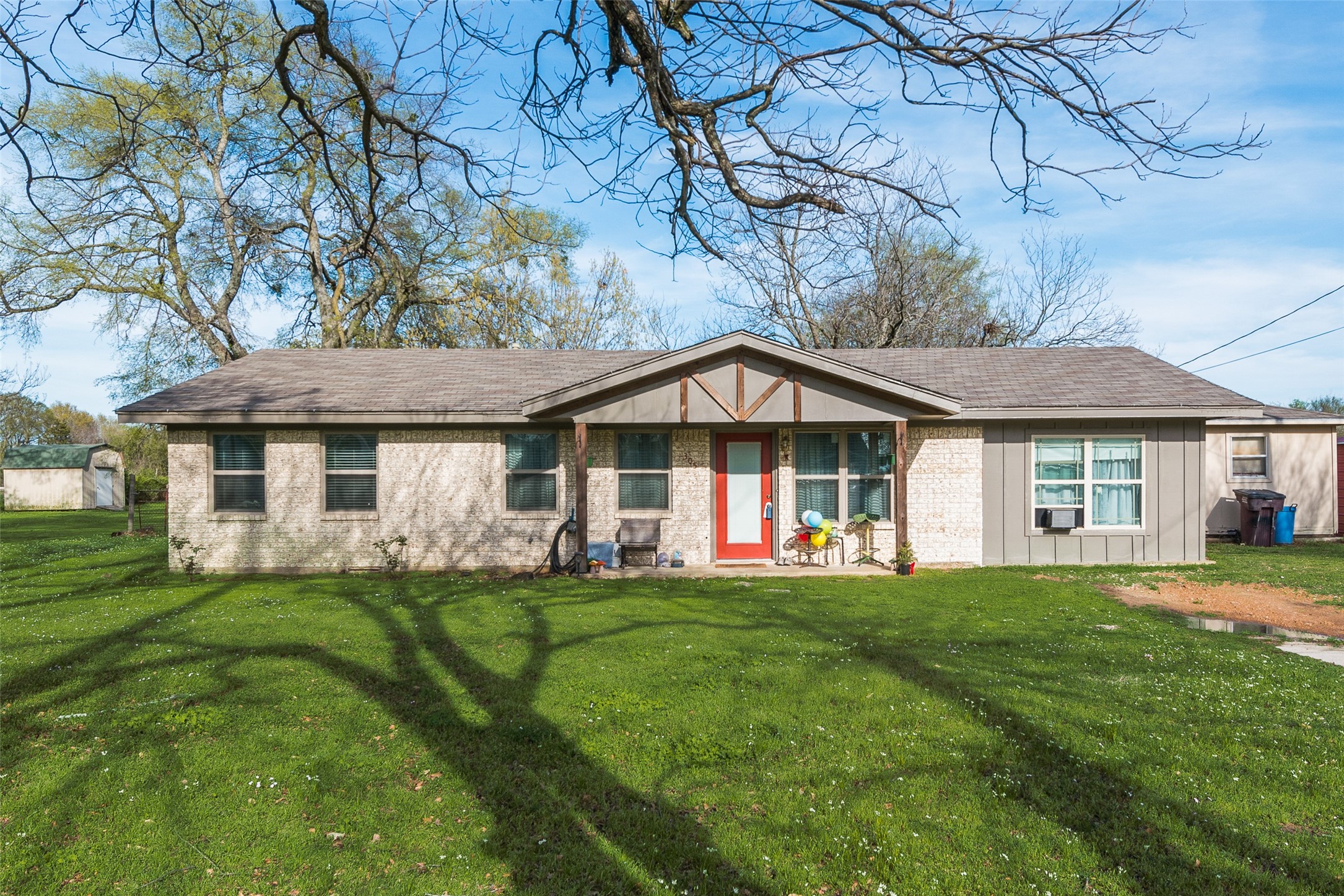 305 Airport Road