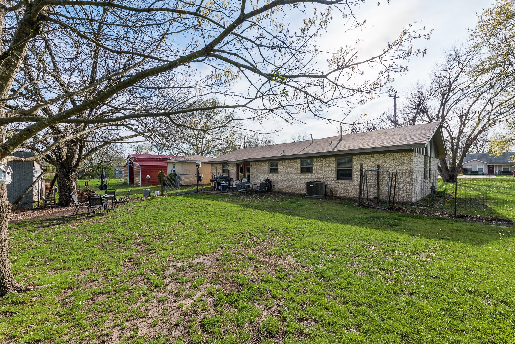 305 Airport Road
