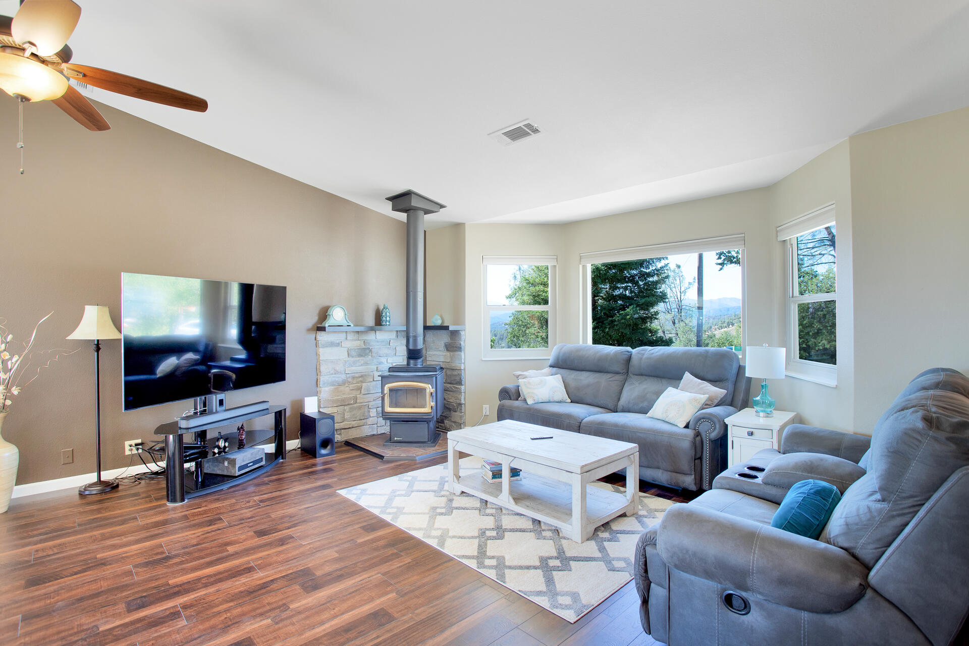 13891 Green Mountain Trail