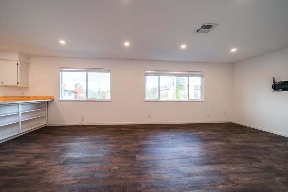 4435 Dogwood Lane