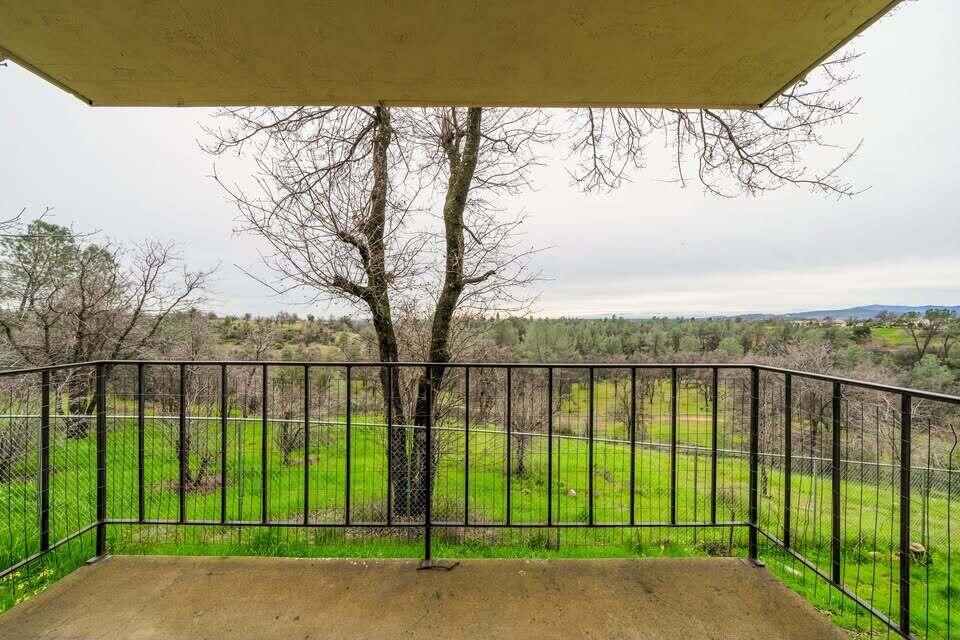 4435 Dogwood Lane