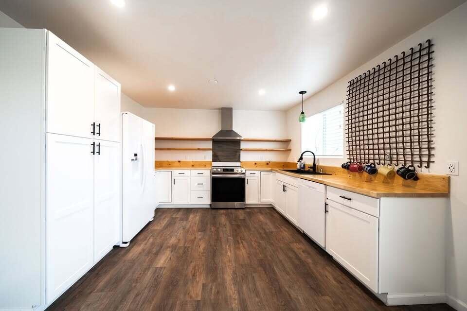 4435 Dogwood Lane