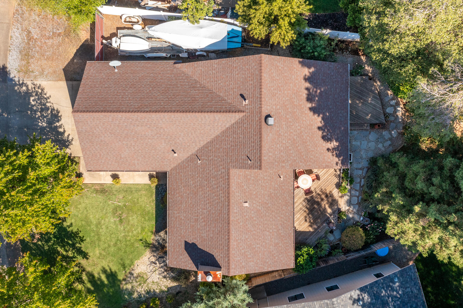 3553 Leonard Street