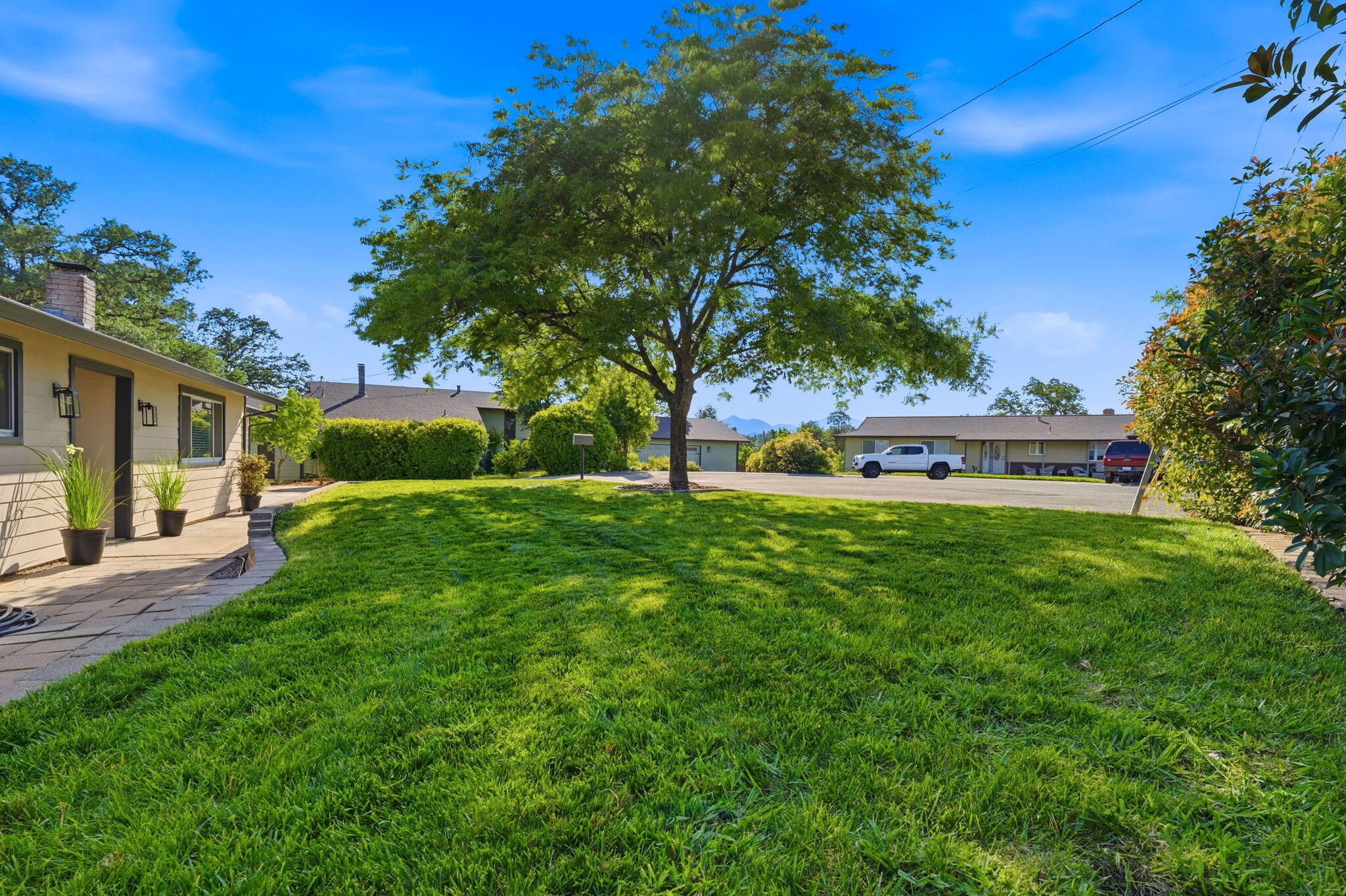 2415 Marion Court