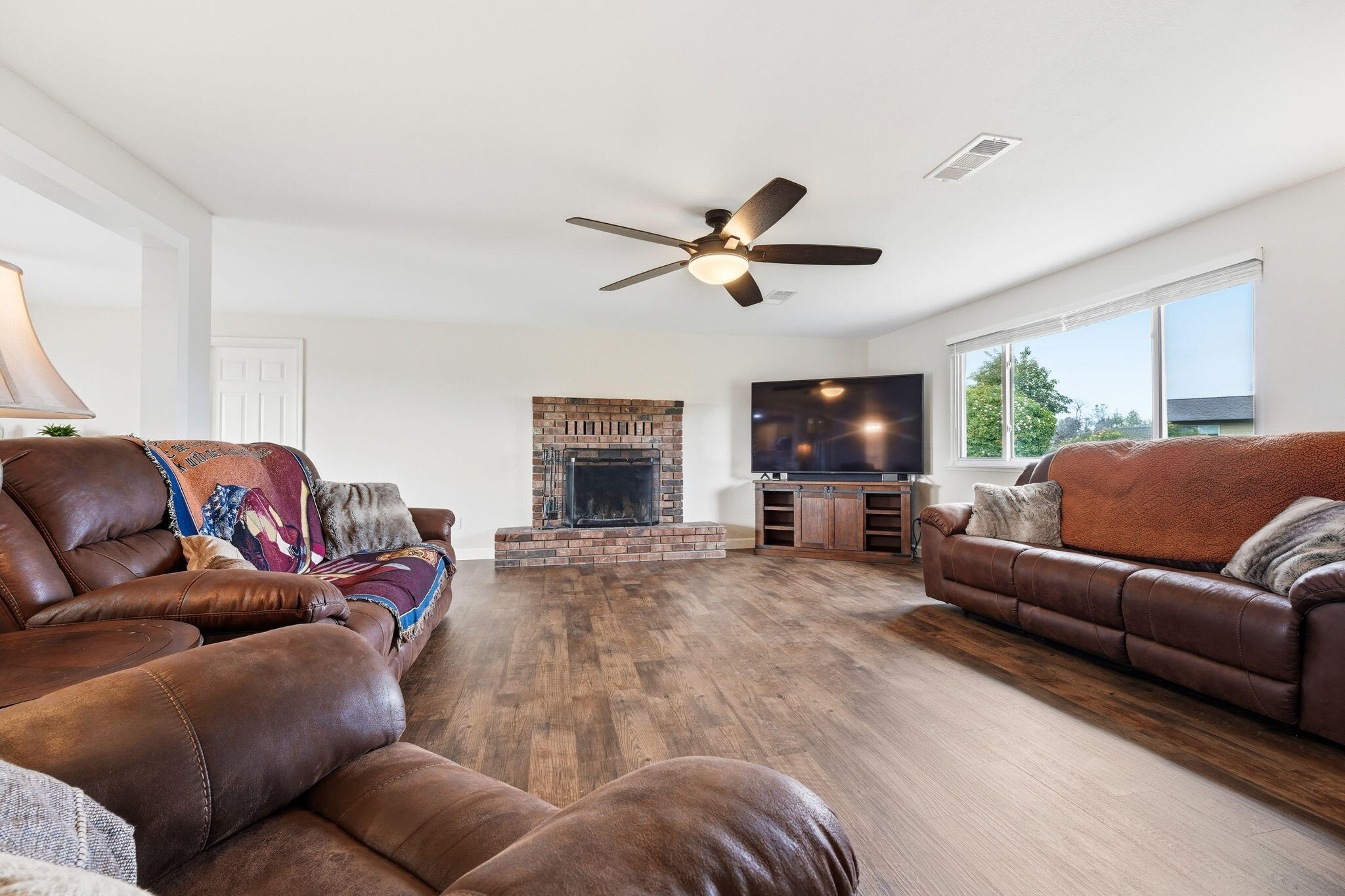 2415 Marion Court
