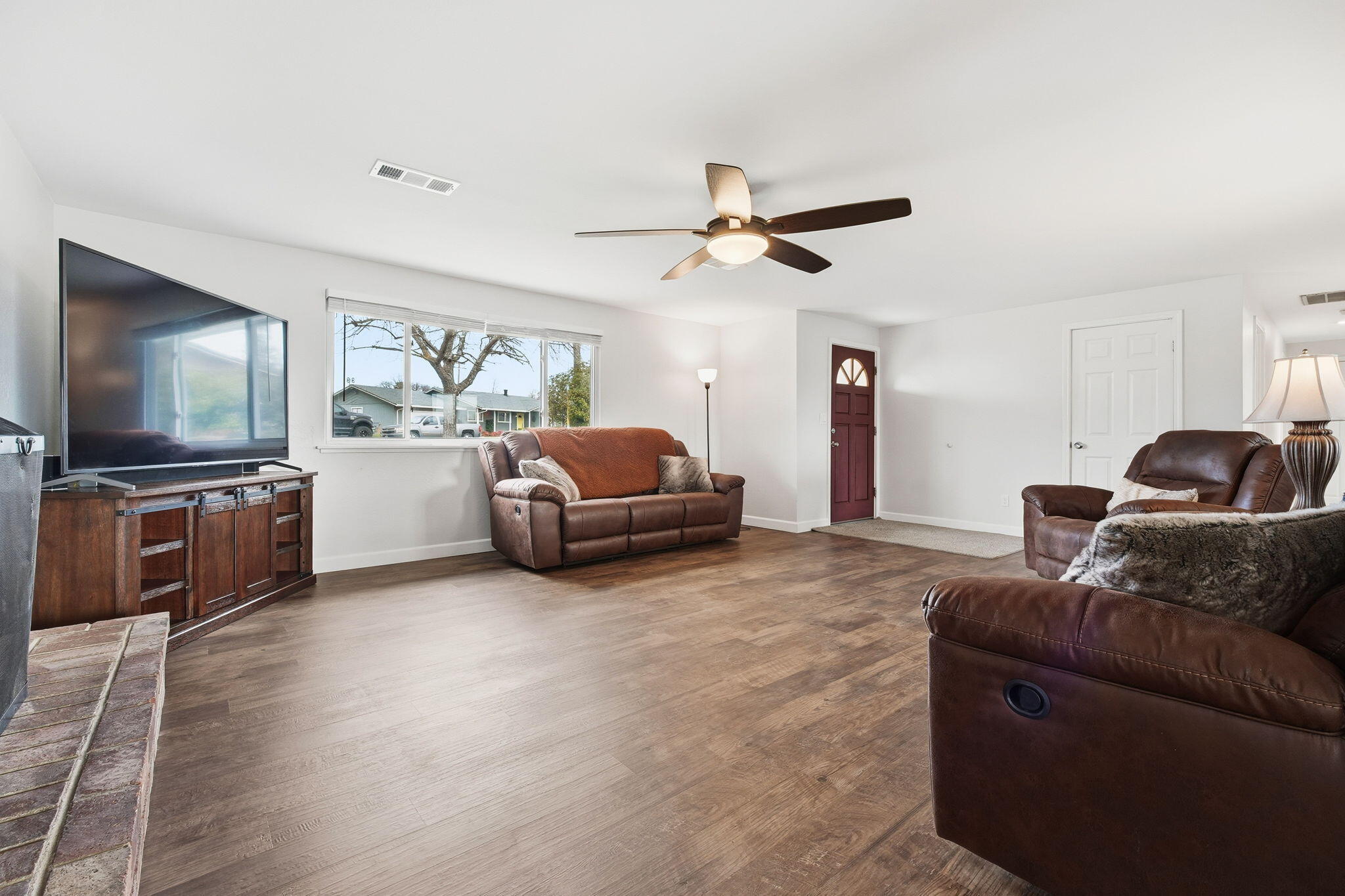 2415 Marion Court