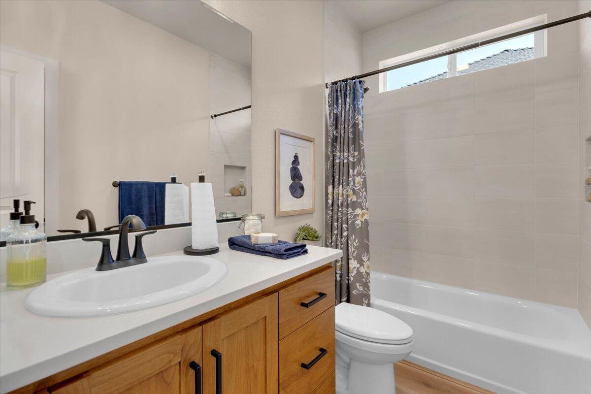 20175 Solomon Peak Drive