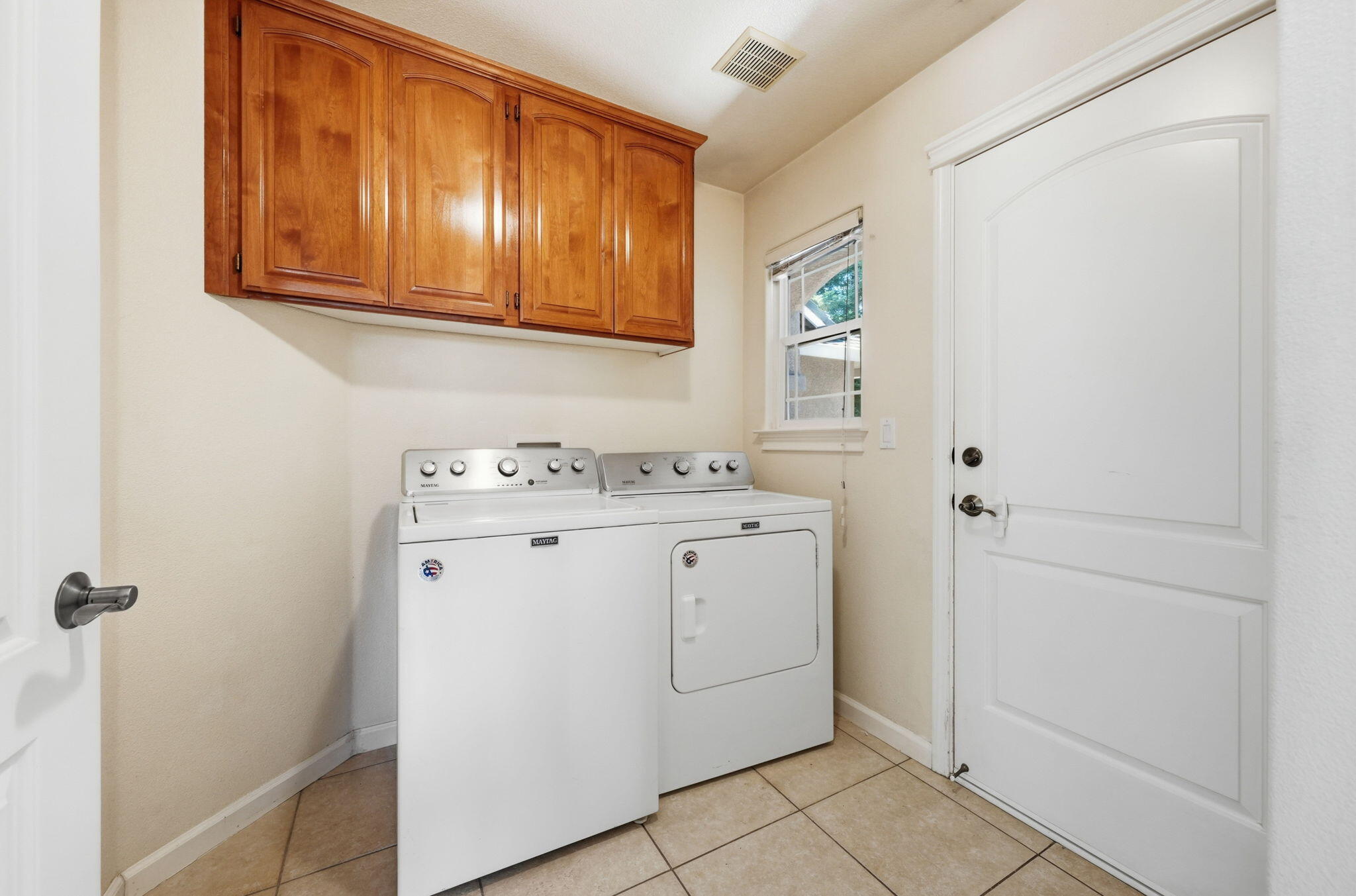 7691 Platinum Way