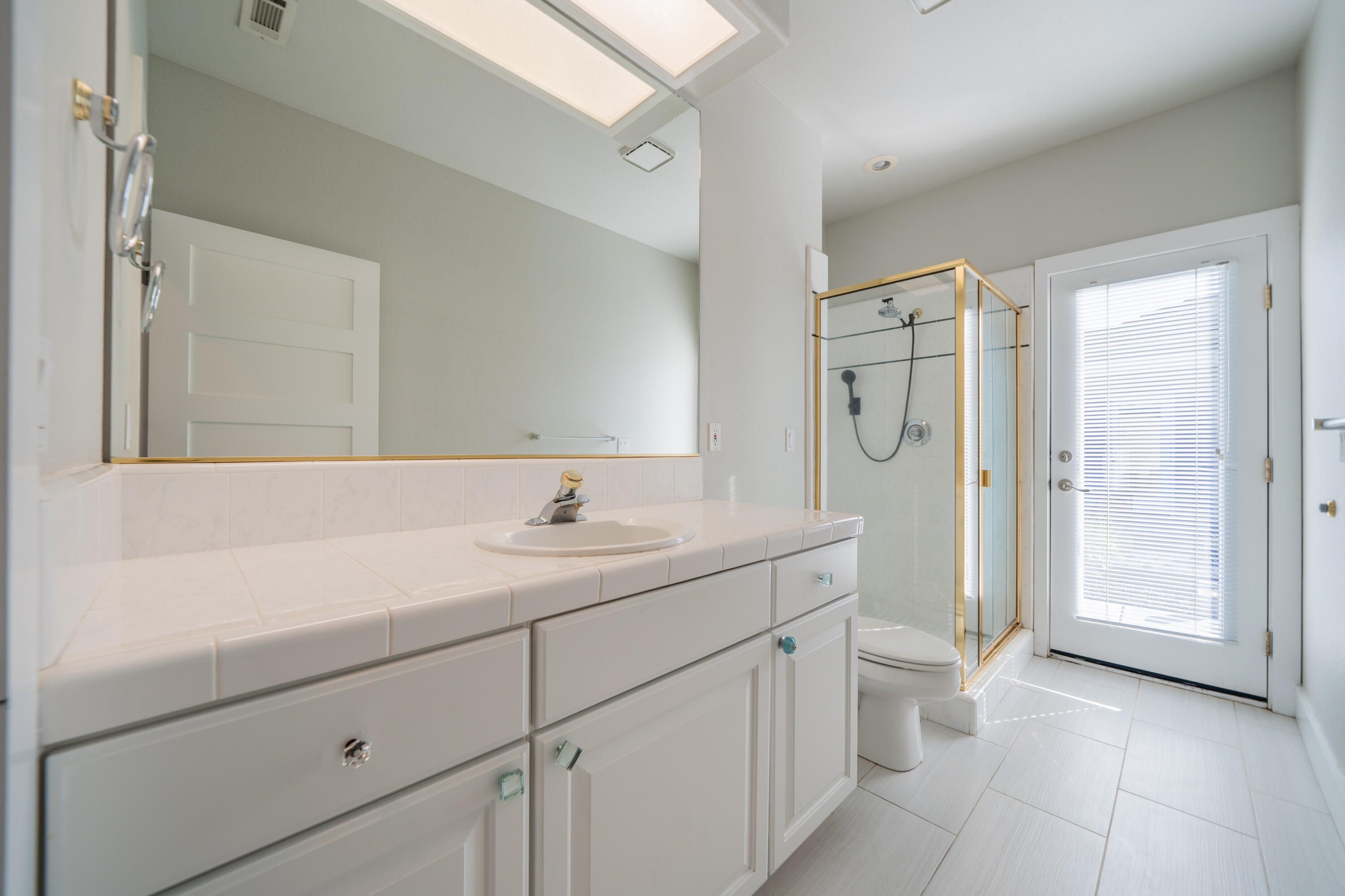 19340 NE Carnegie Court