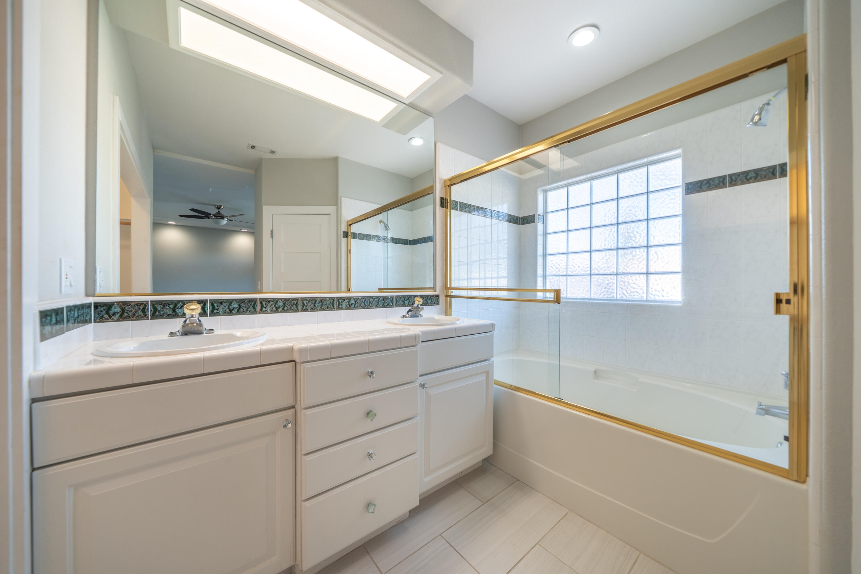 19340 NE Carnegie Court