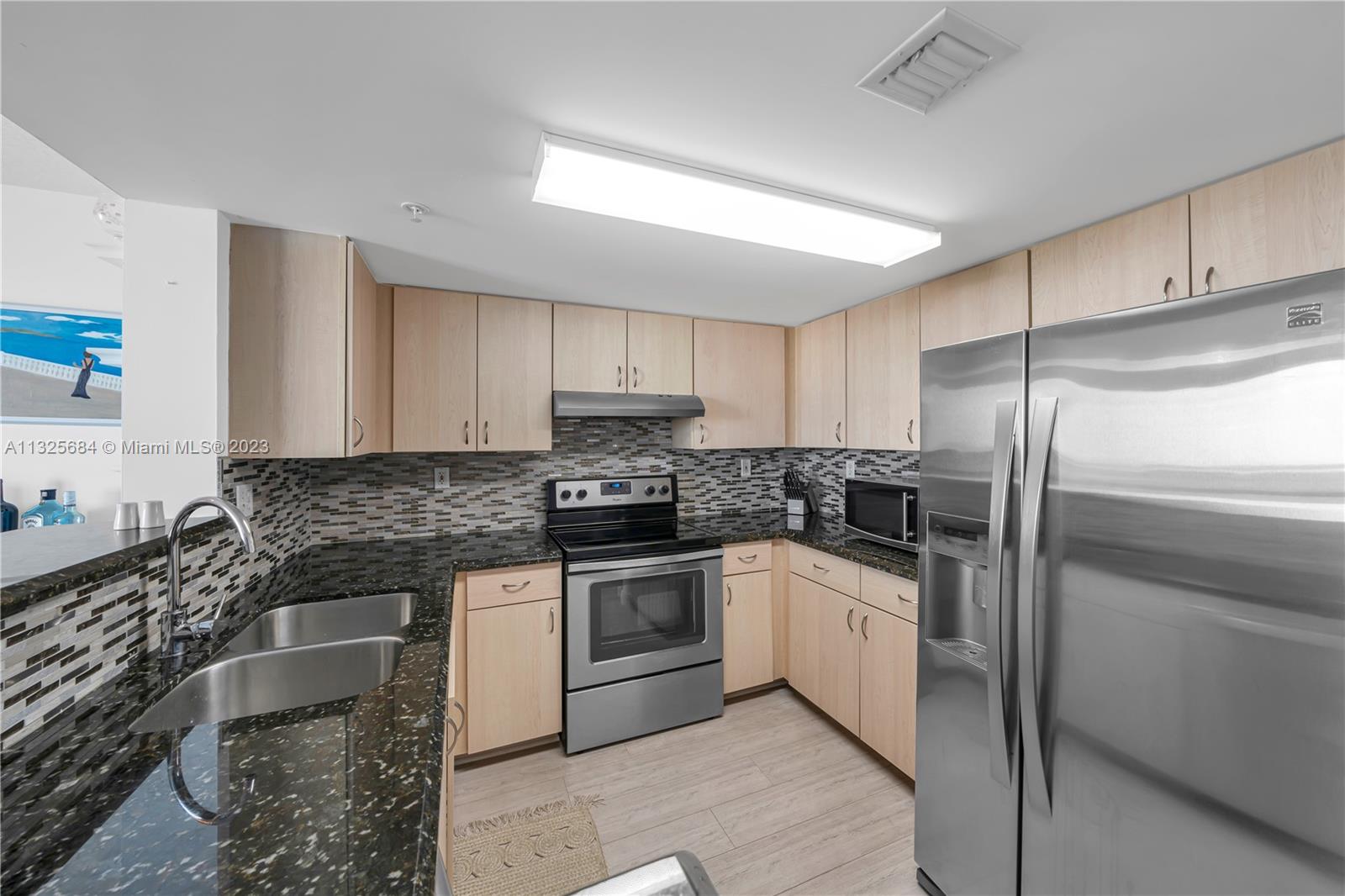 3000 Coral Way # 915