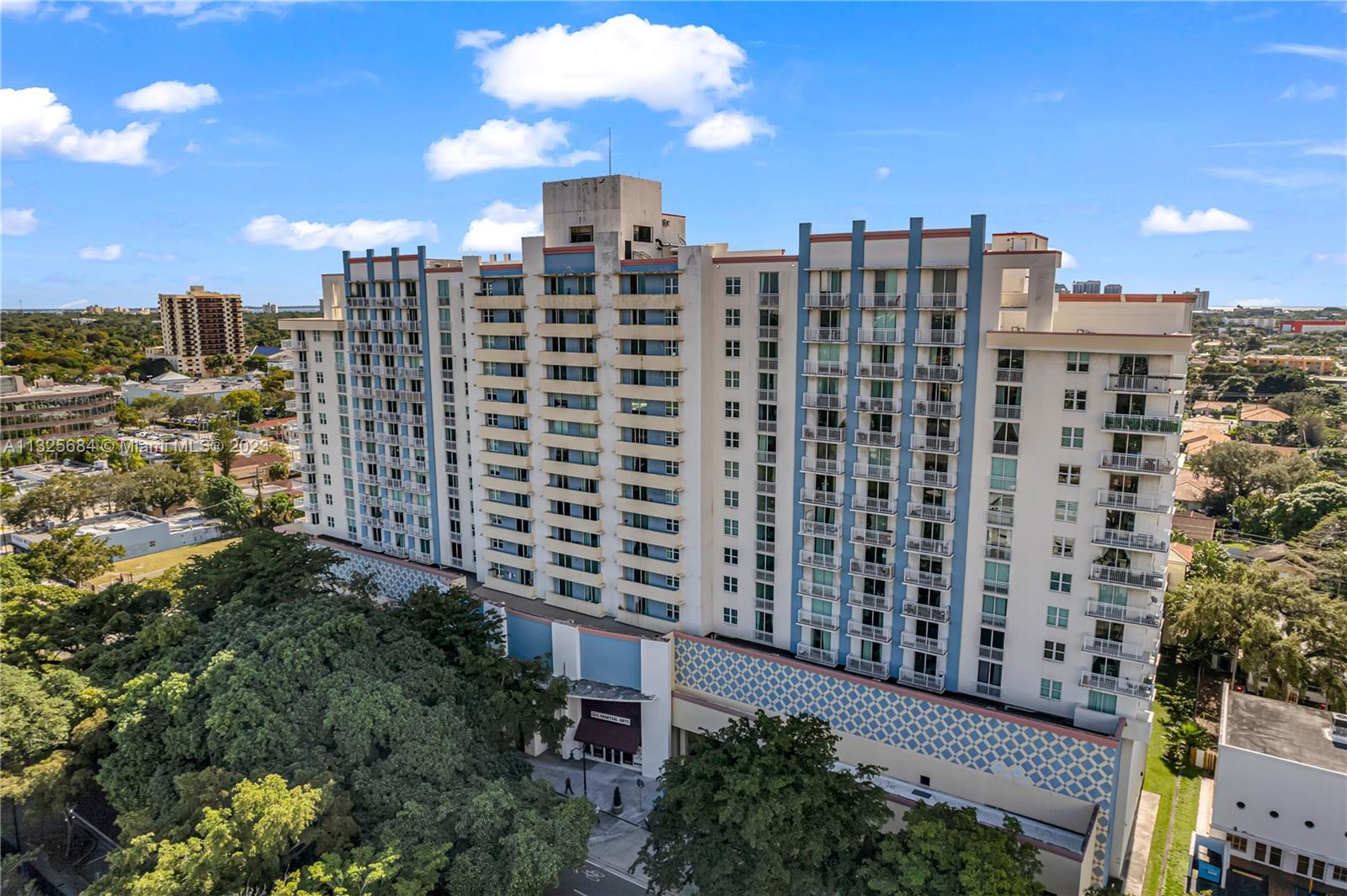 3000 Coral Way # 915