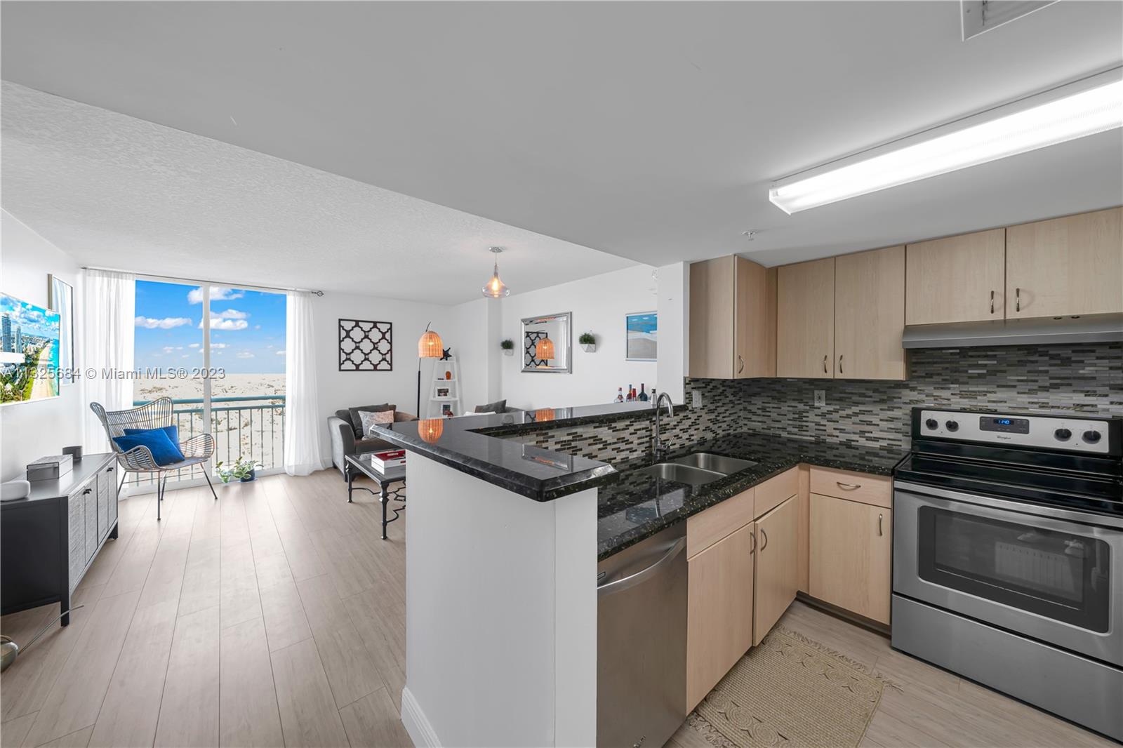 3000 Coral Way # 915