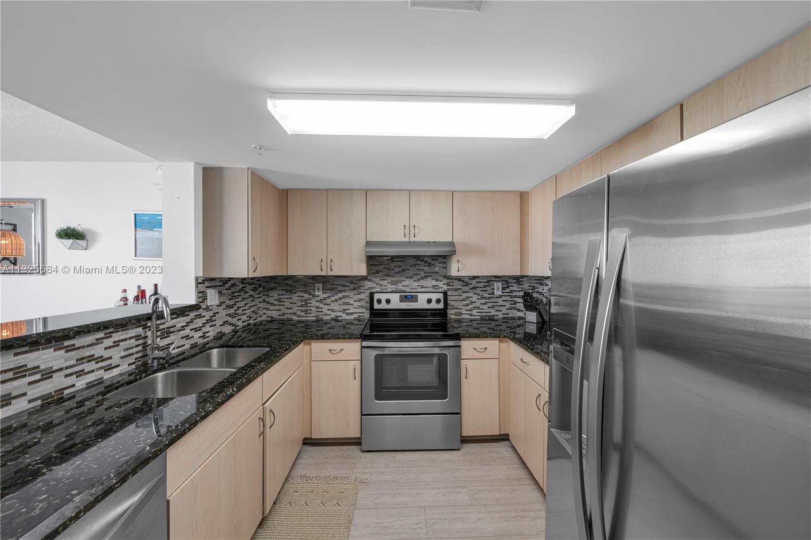 3000 Coral Way # 915