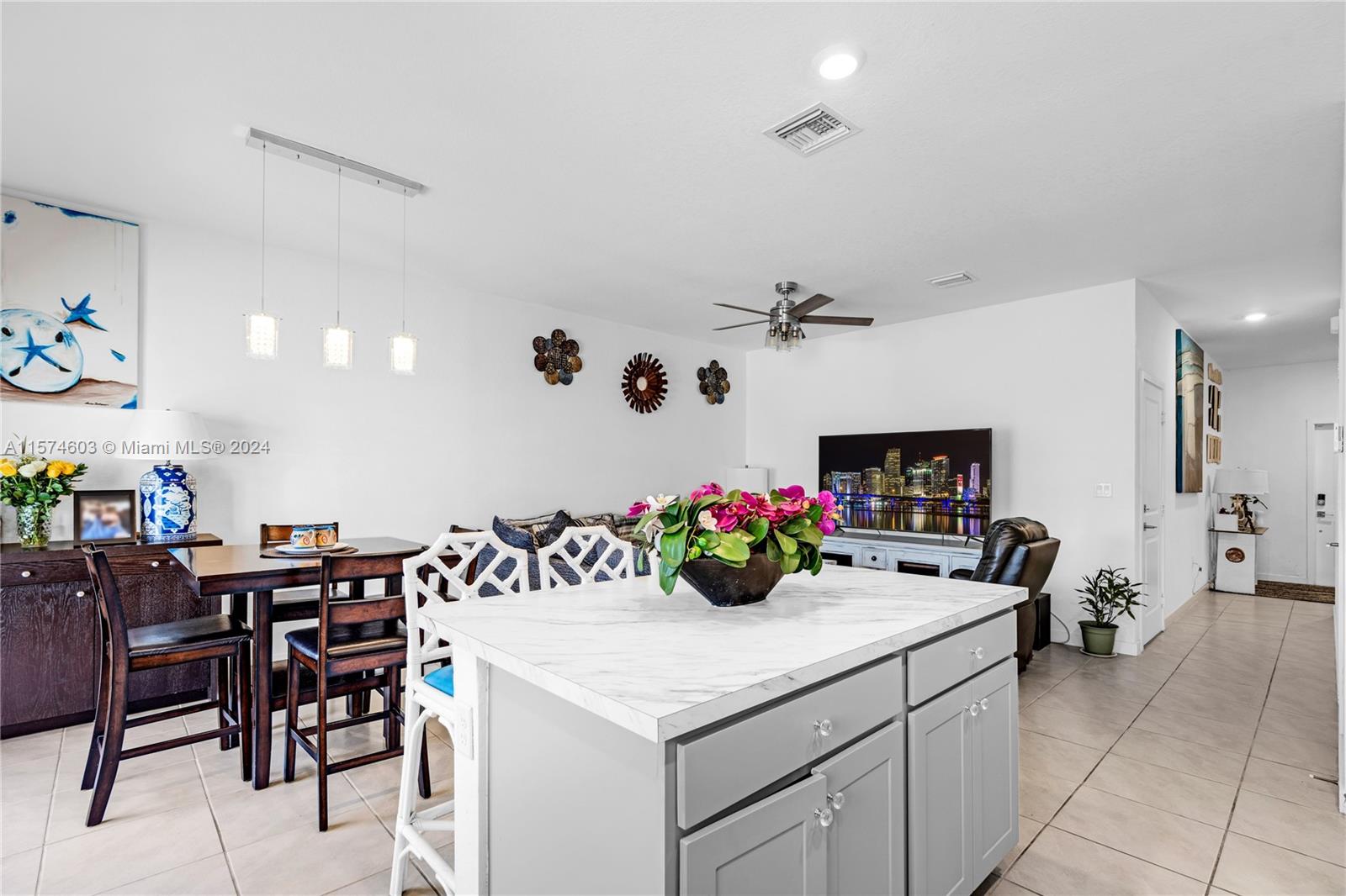 730 SW 12th St # 730