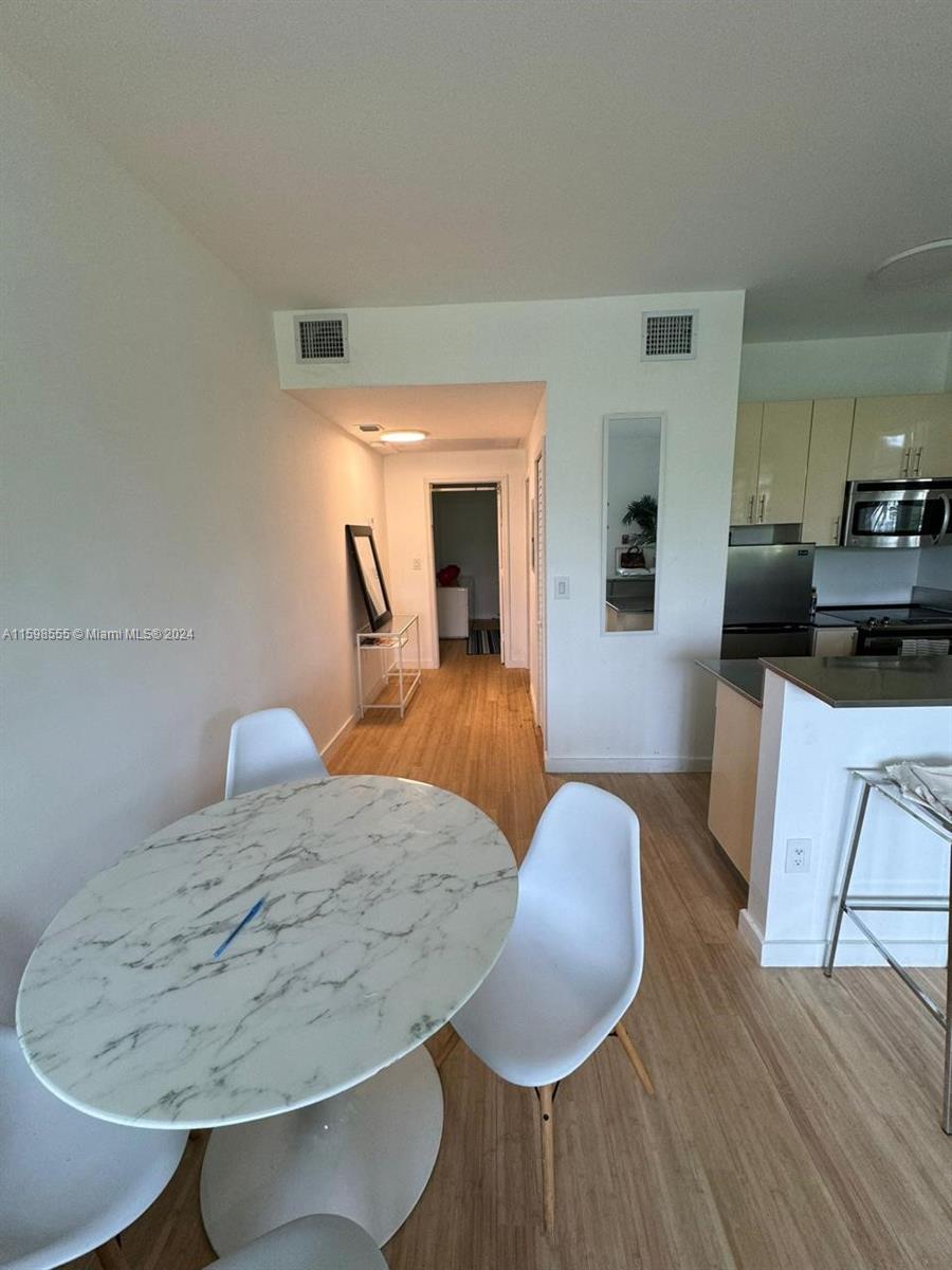 3917 N Meridian Ave # 102
